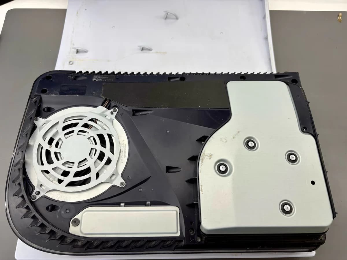 Waterschade in een PS5 is aantoonbaar en telt als gebruikersschade